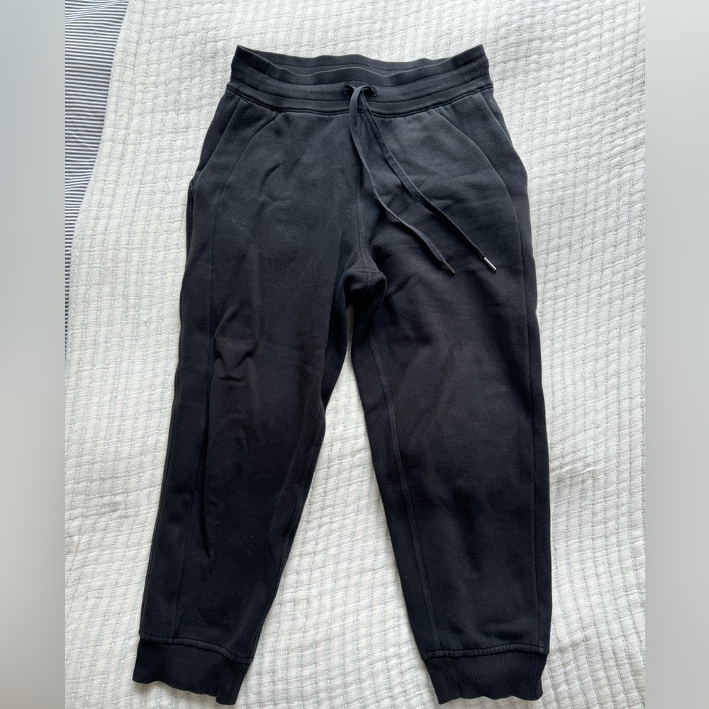 Lululemon Scuba High Rise Cropped Jogger Black 6